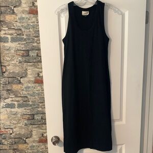 Universal Thread Black Sleeveless Midi Sheath Dress
